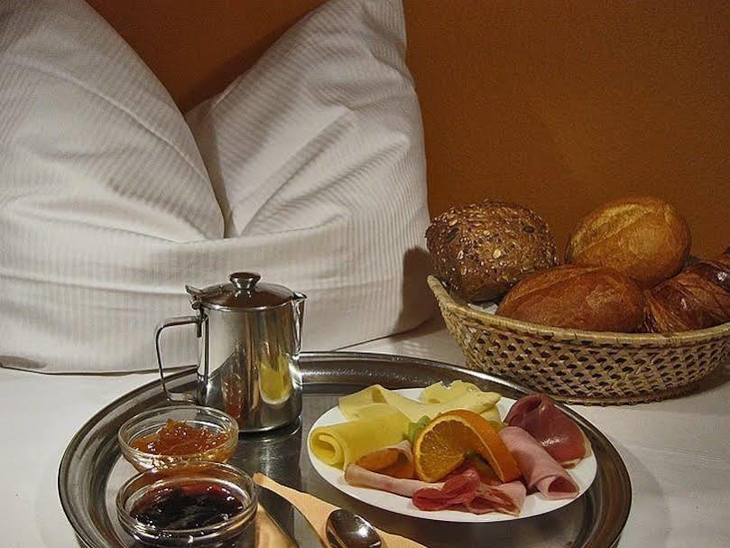 Hotel Am Hermannplatz Berlin Luaran gambar
