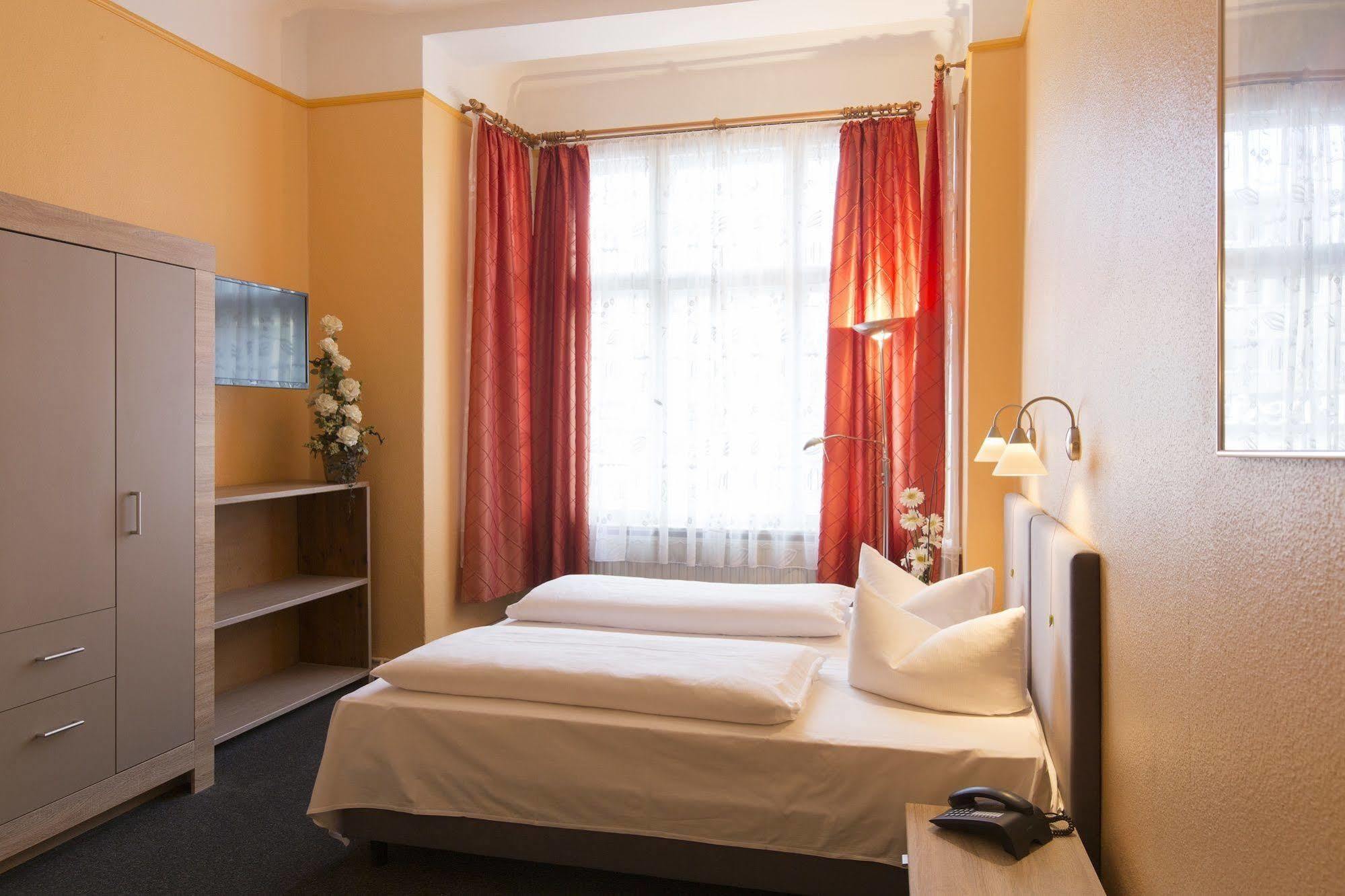 Hotel Am Hermannplatz Berlin Luaran gambar