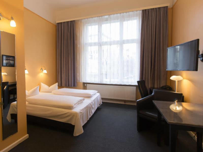 Hotel Am Hermannplatz Berlin Luaran gambar